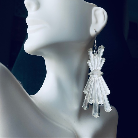 Vintage Jewelry - Vintage earrings 70s prism long dangle chandelier unique silver clear acrylic